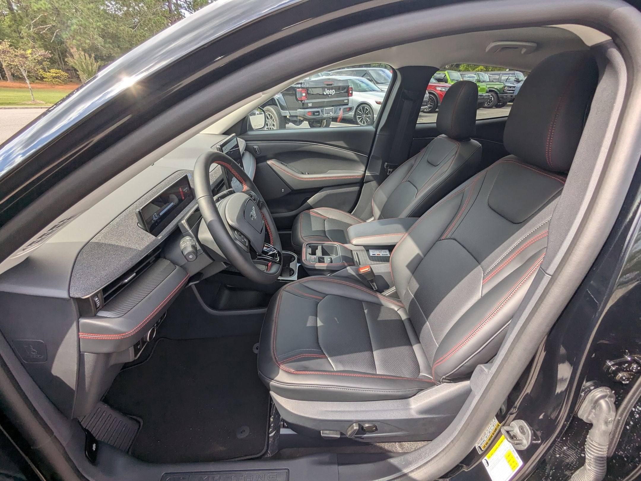 2025 Ford Mustang Mach-E Premium