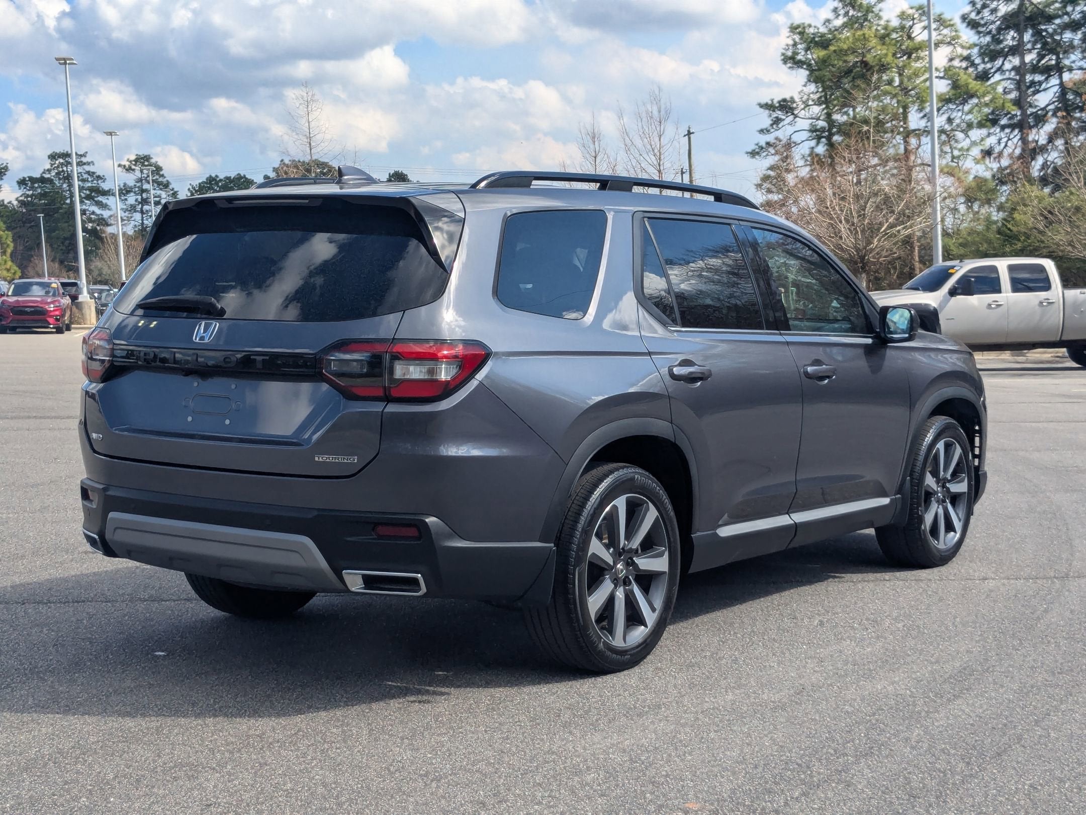 2024 Honda Pilot Touring