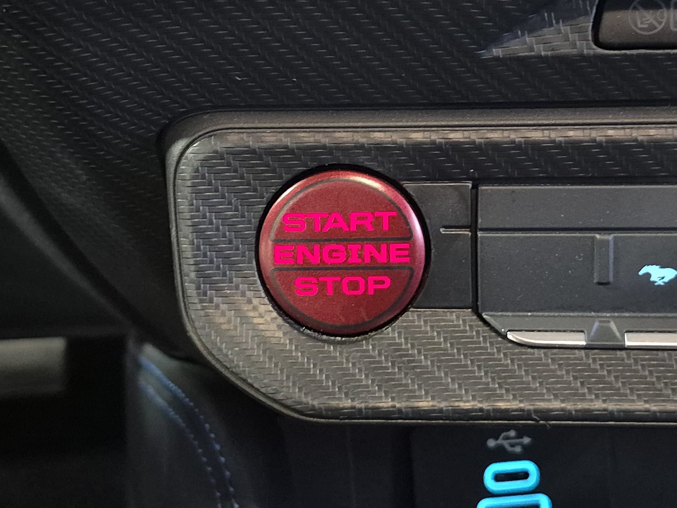 2024 Ford Mustang Dark Horse