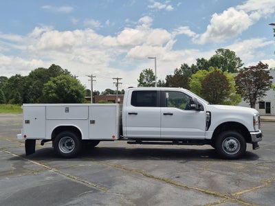 2026 Ford Super Duty F-350 DRW XL