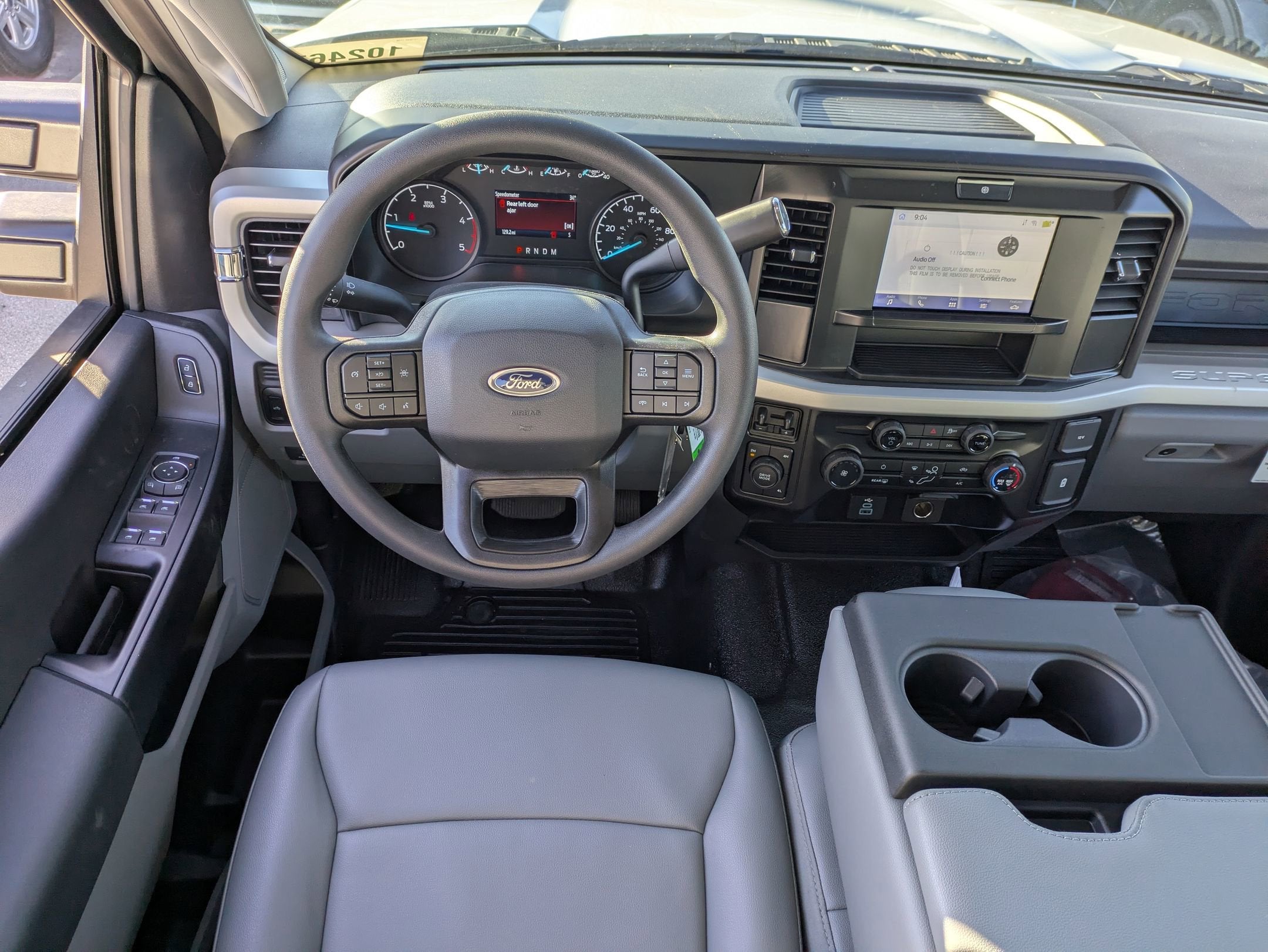 2026 Ford Super Duty F-350 DRW XL