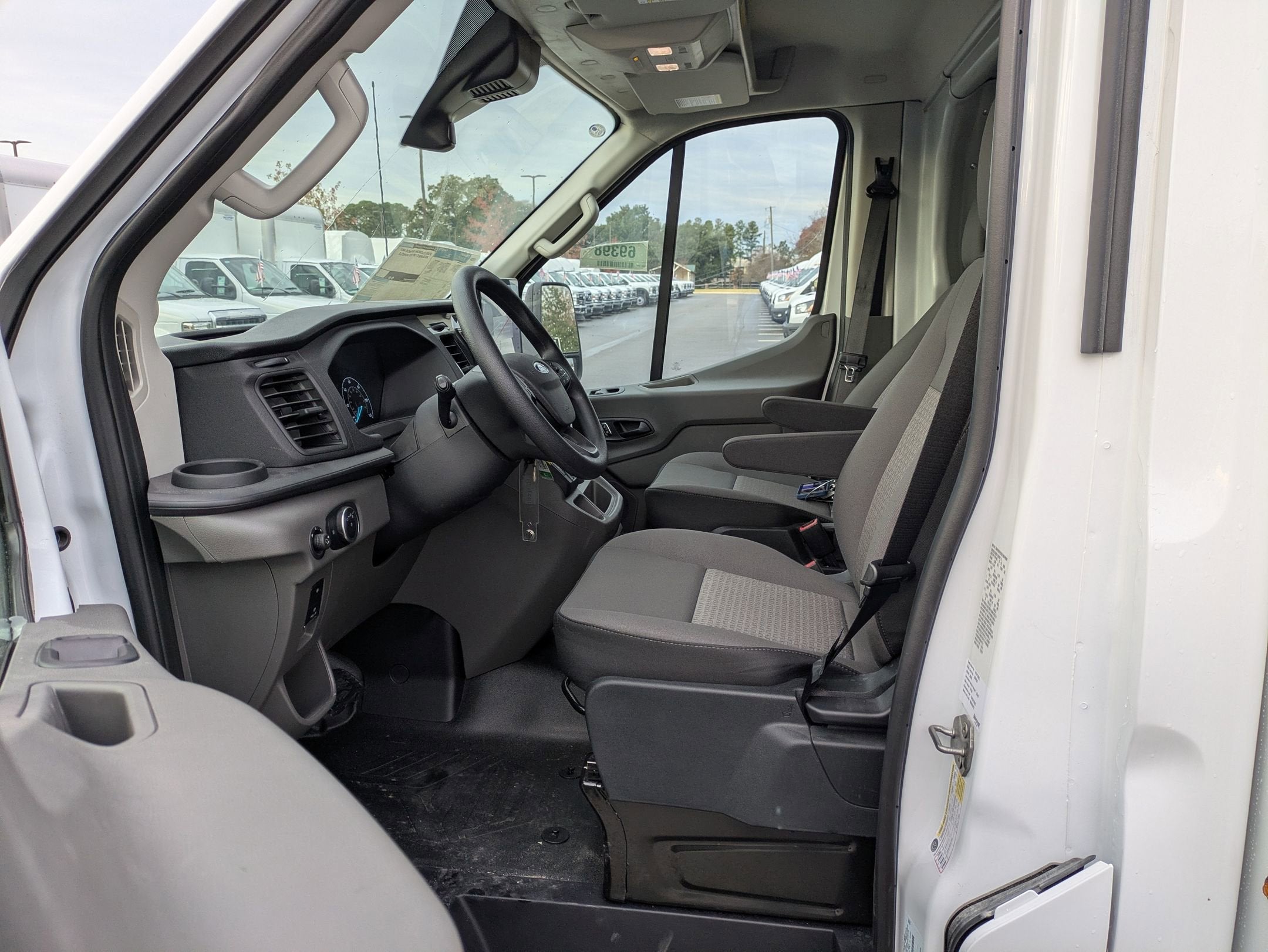 2025 Ford Transit Cutaway Base