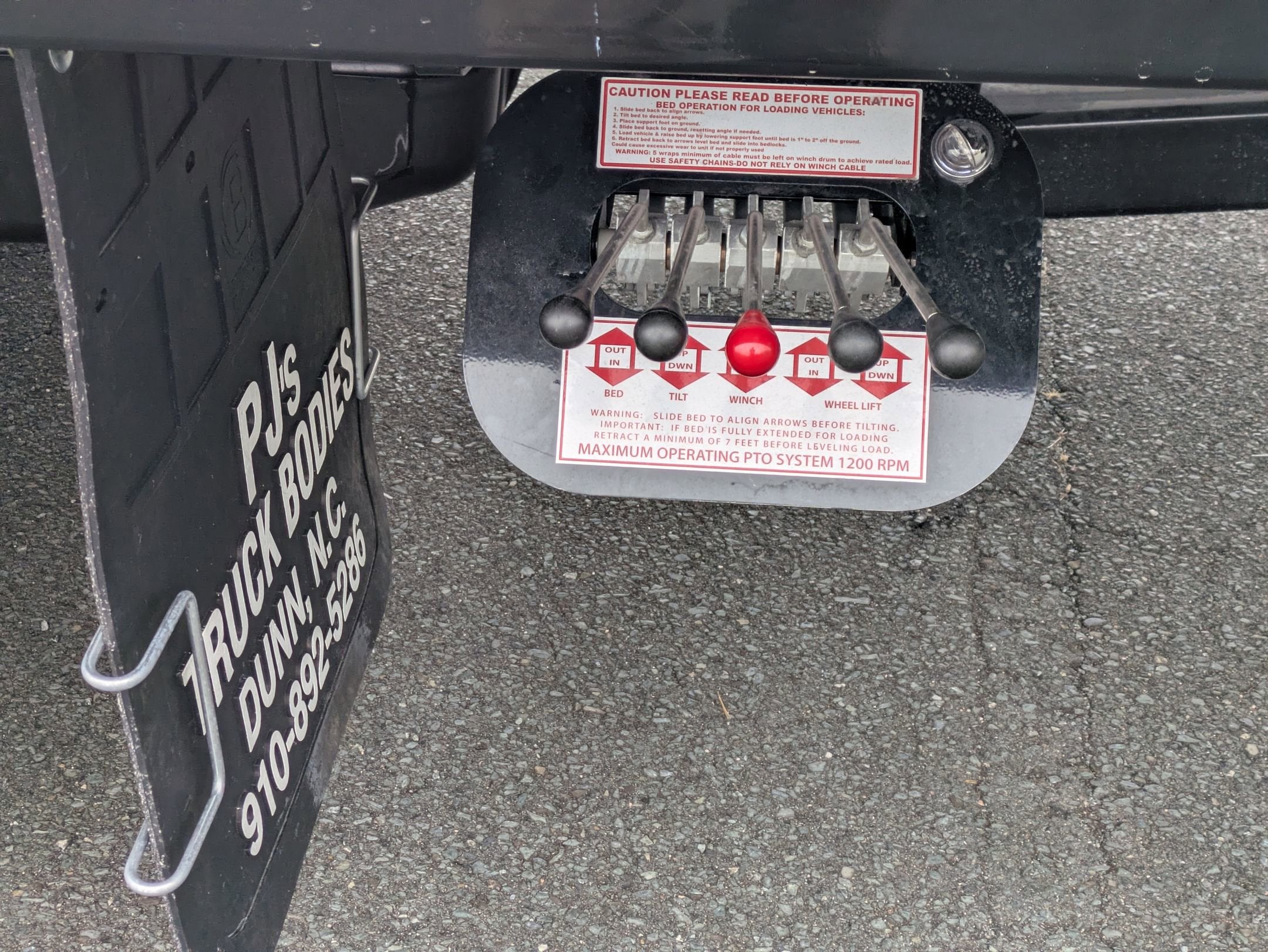 2025 Ford Super Duty F-600 DRW XL