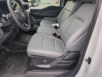 2026 Ford Super Duty F-350 DRW Base