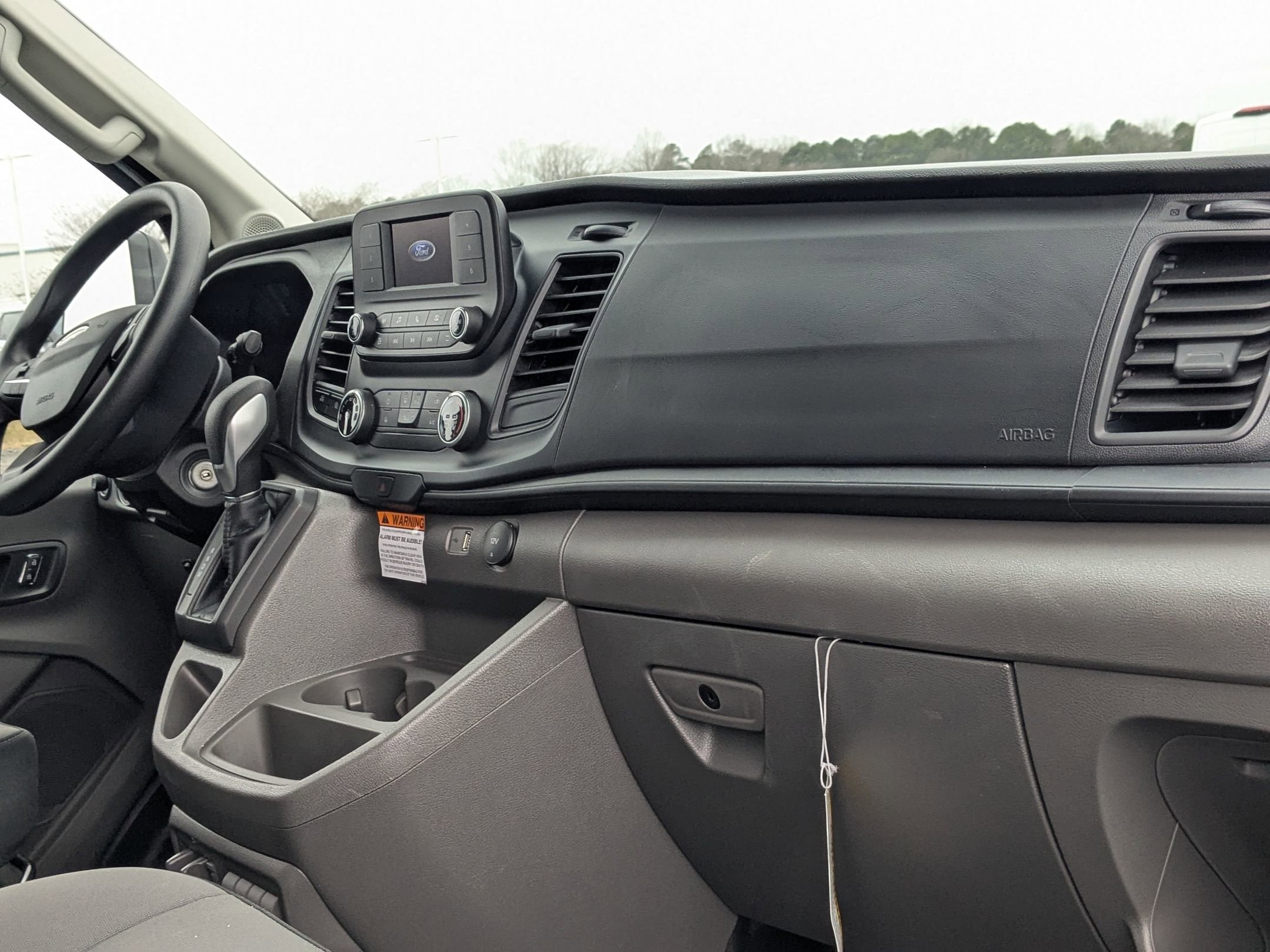 2024 Ford Transit Cutaway 12FT Box