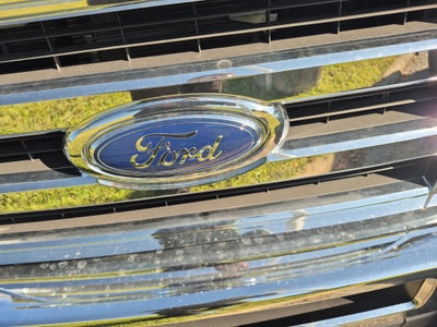 2025 Ford E-Series Cutaway Base