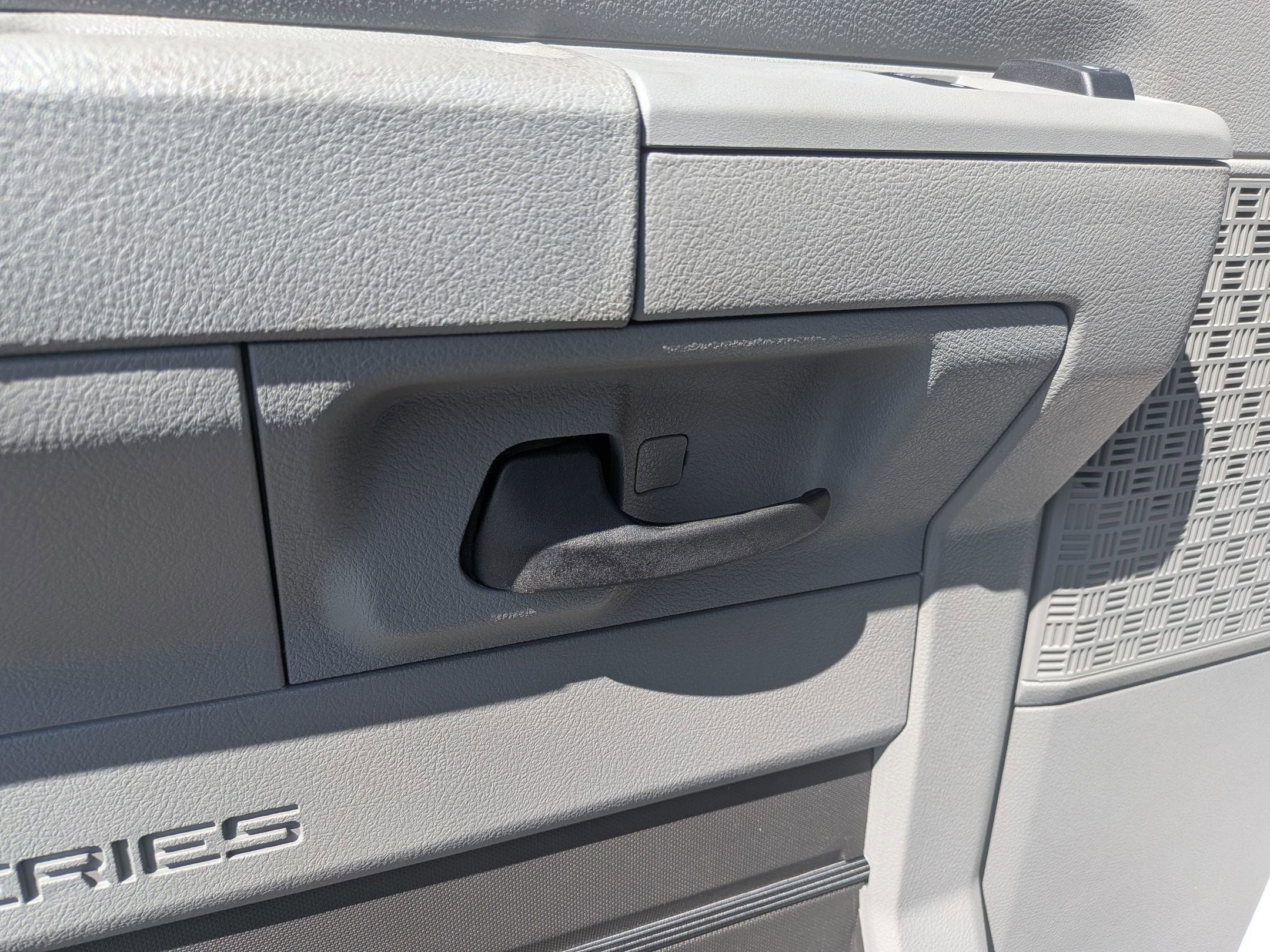 2026 Ford E-Series Cutaway Base