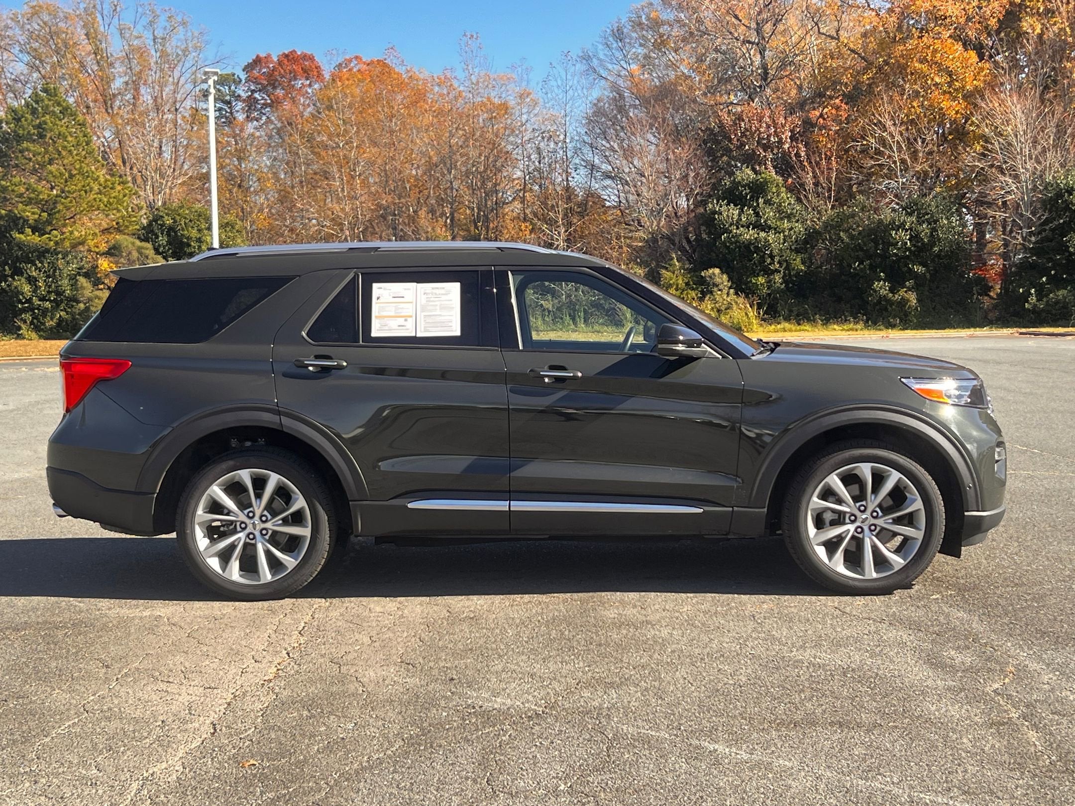 2022 Ford Explorer Platinum