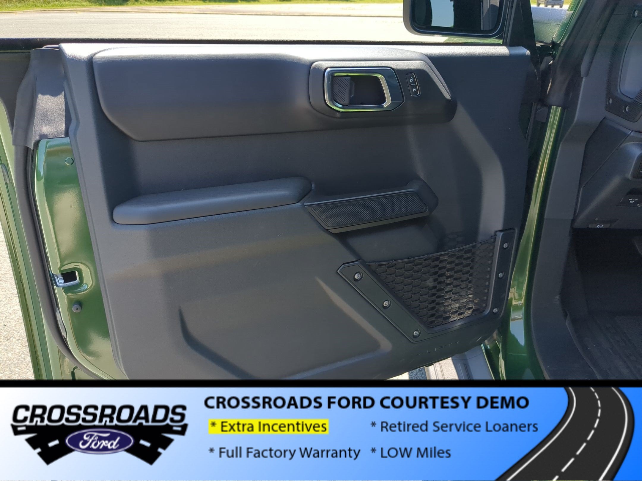 2025 Ford Bronco Outer Banks - Crossroads Courtesy Demo