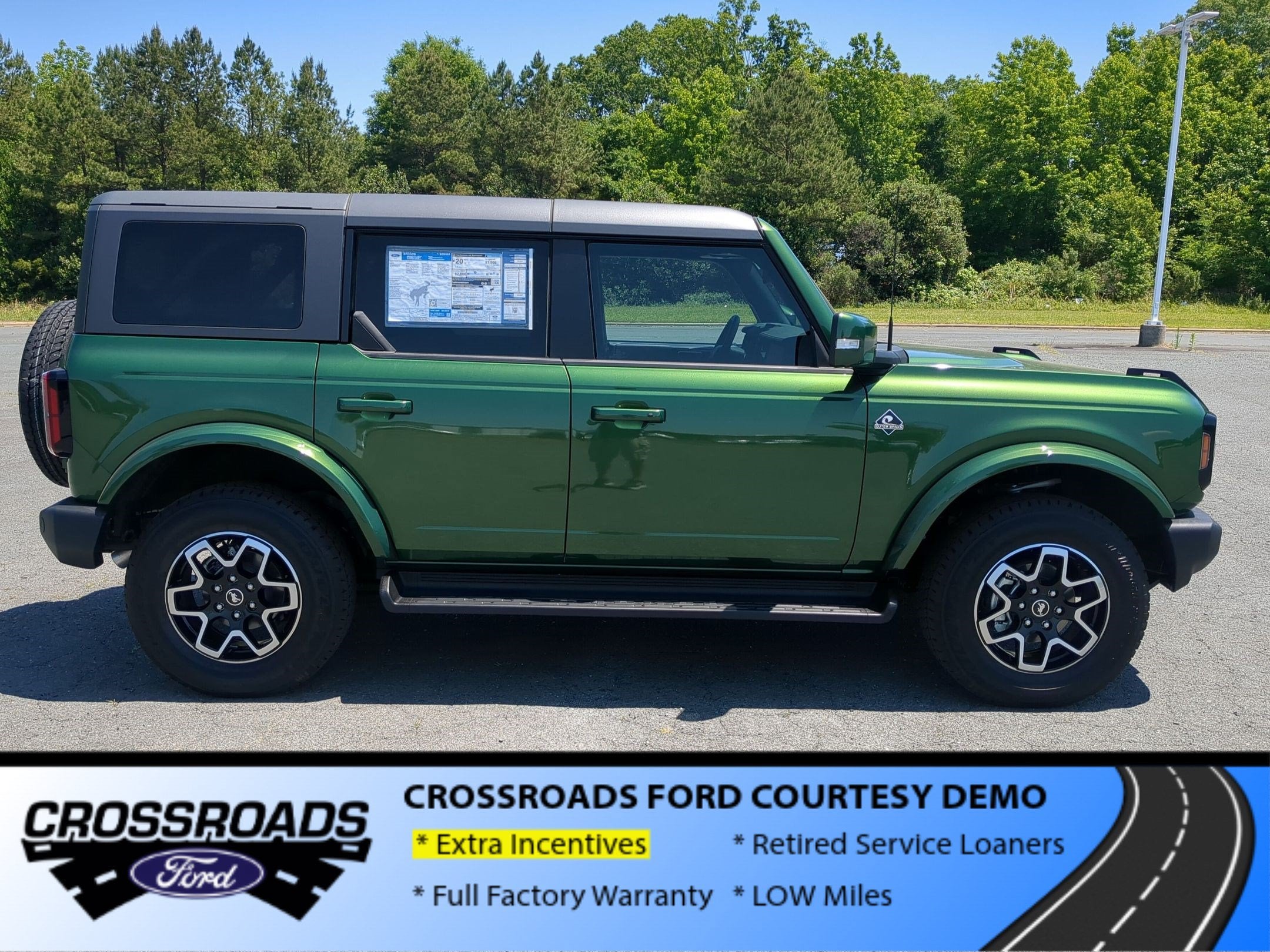 2025 Ford Bronco Outer Banks - Crossroads Courtesy Demo