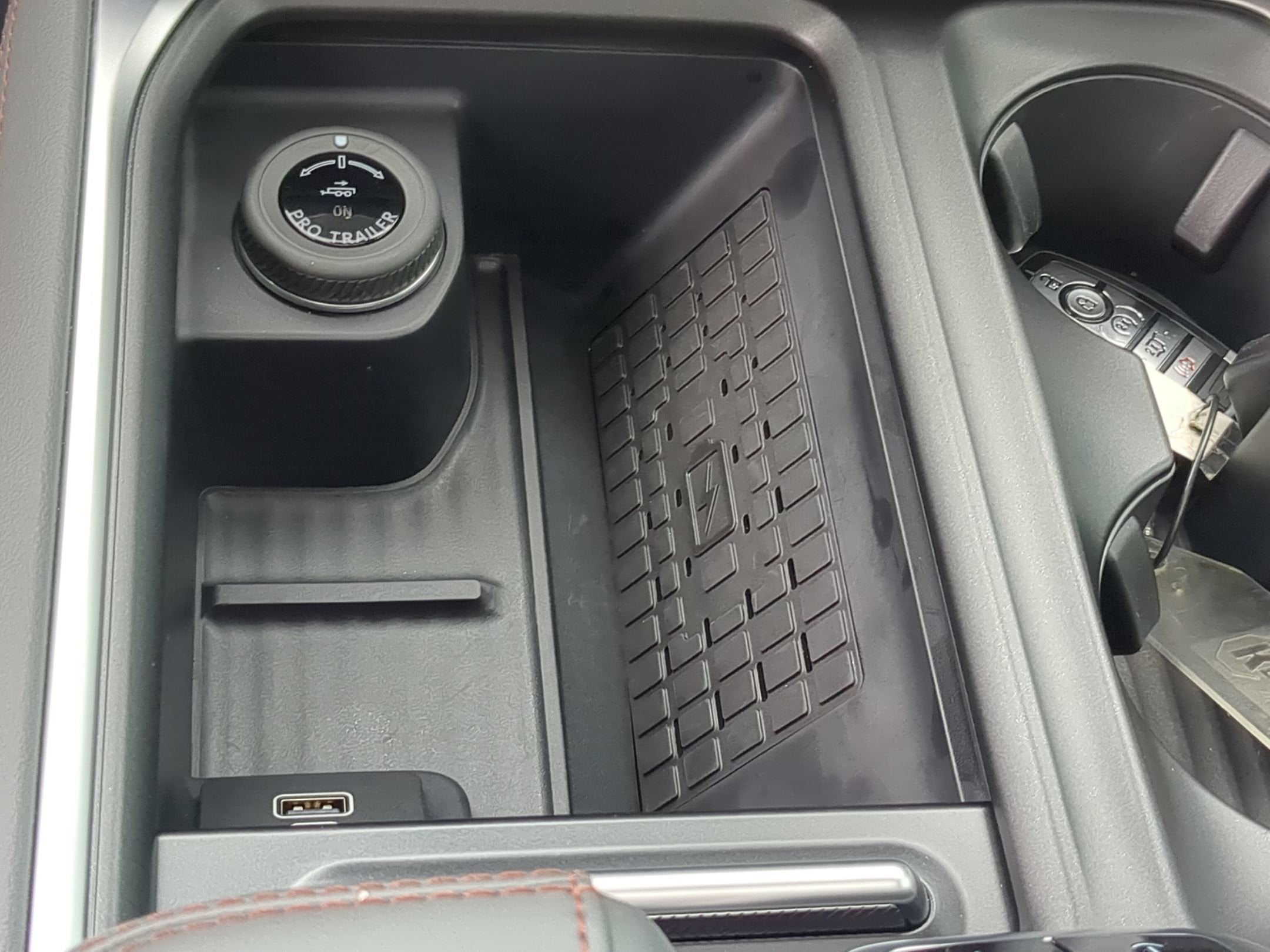 2025 Ford Expedition Max Active - Crossroads Courtesy Demo