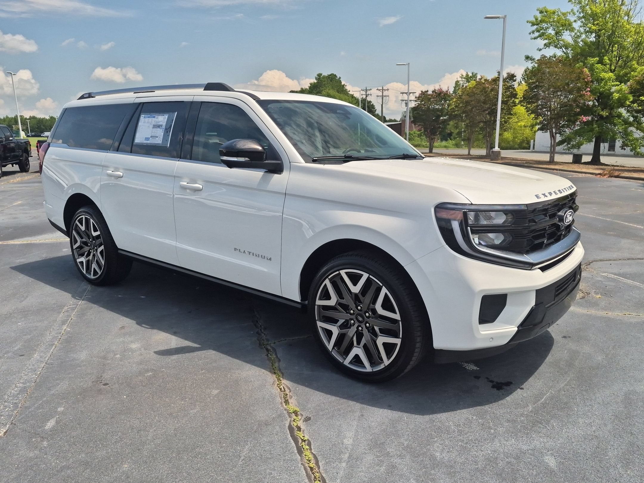 2027 Ford Expedition Max Platinum