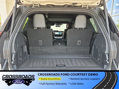 2026 Ford Expedition Platinum - Crossroads Courtesy Demo