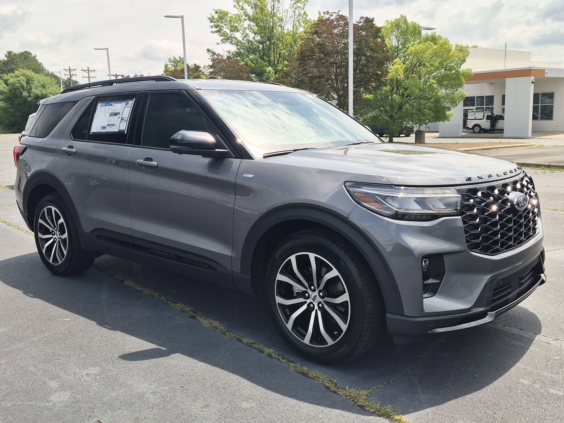 2026 Ford Explorer ST-Line - Crossroads Courtesy Demo