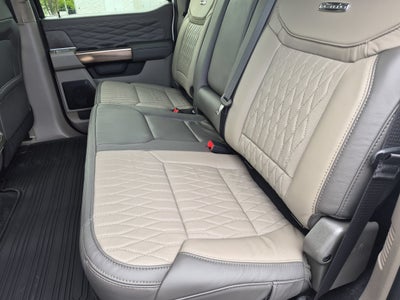 2026 Ford Super Duty F-250 SRW Platinum