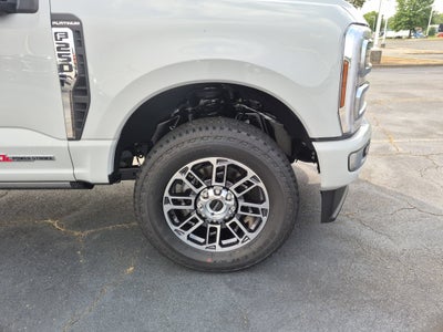 2026 Ford Super Duty F-250 SRW Platinum