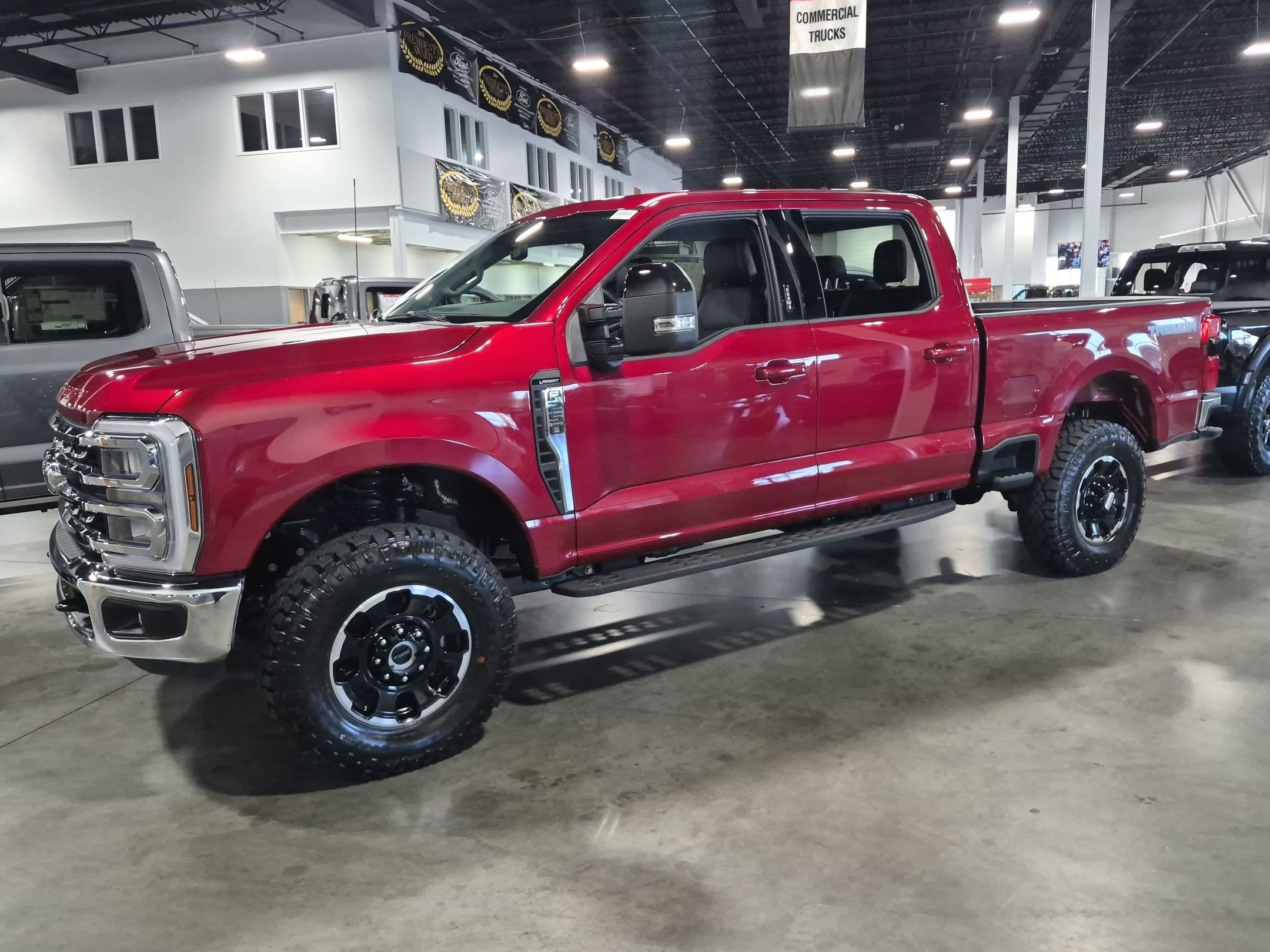 2026 Ford Super Duty F-250 SRW LARIAT