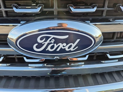 2027 Ford Super Duty F-250 SRW LARIAT
