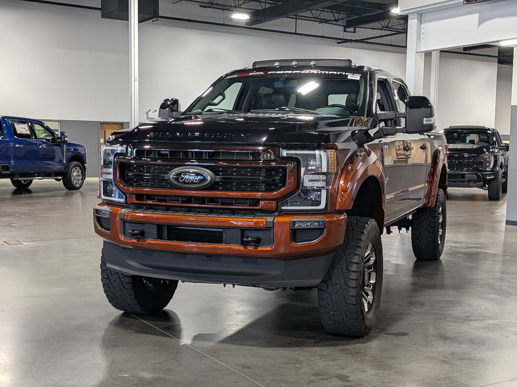 2021 Ford Super Duty F-250 SRW LARIAT