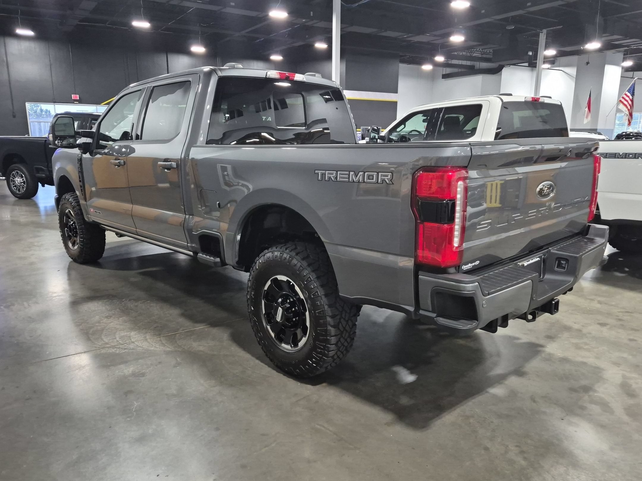 2026 Ford Super Duty F-350 SRW LARIAT