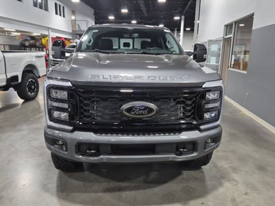 2026 Ford Super Duty F-350 SRW LARIAT