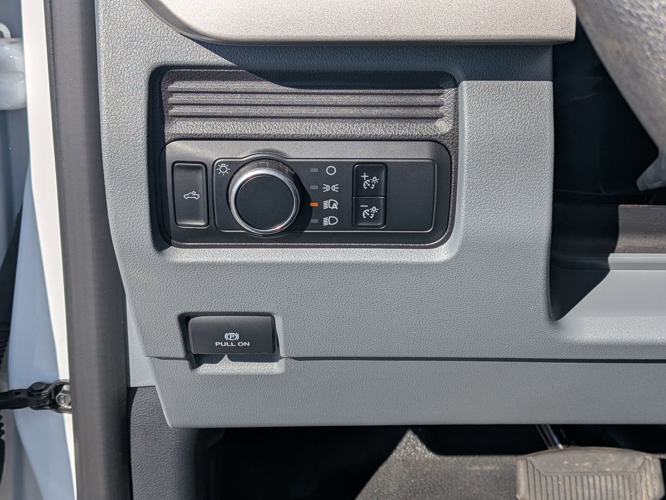 2024 Ford Super Duty F-350 DRW XL