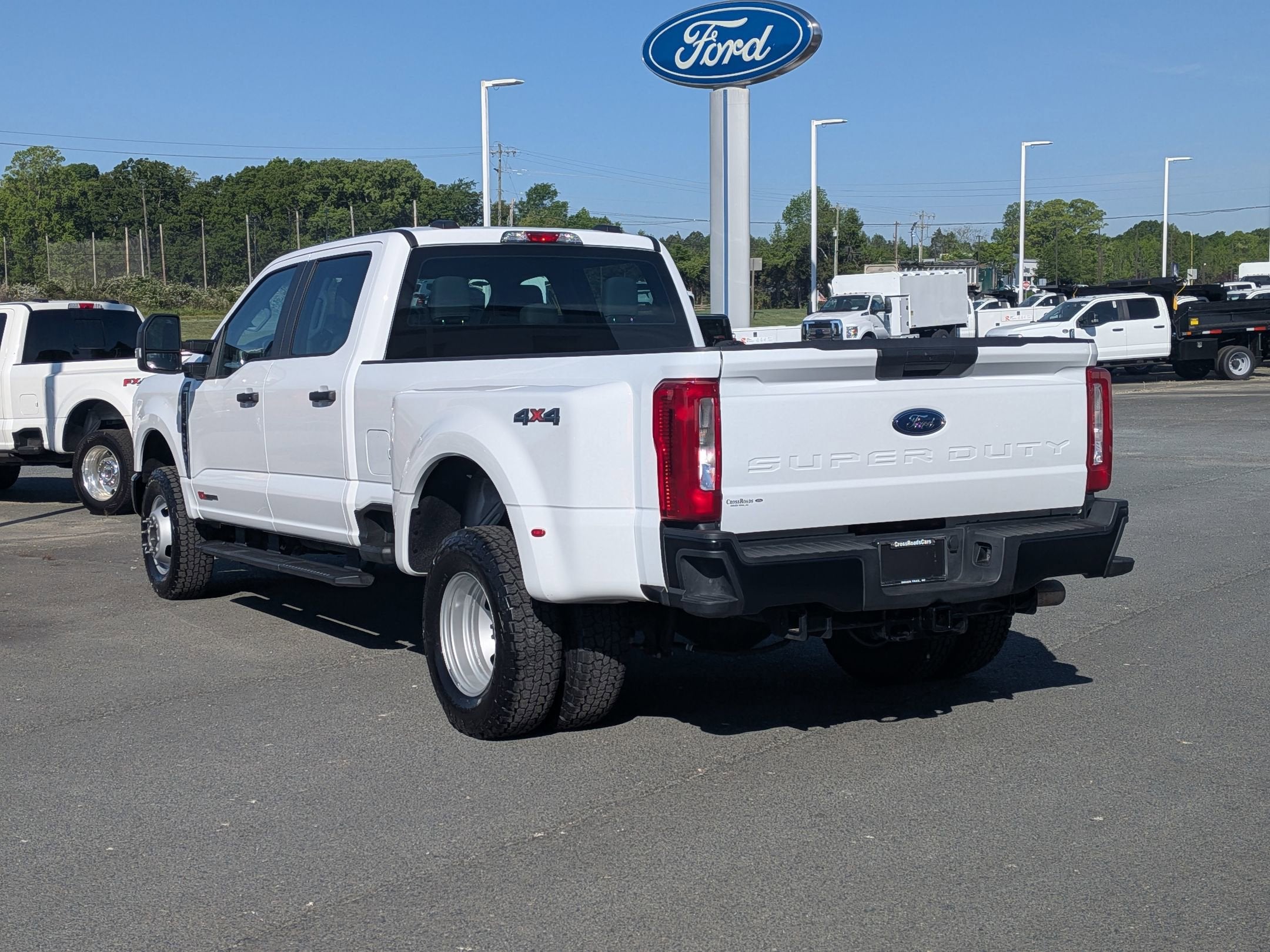 2024 Ford Super Duty F-350 DRW XL