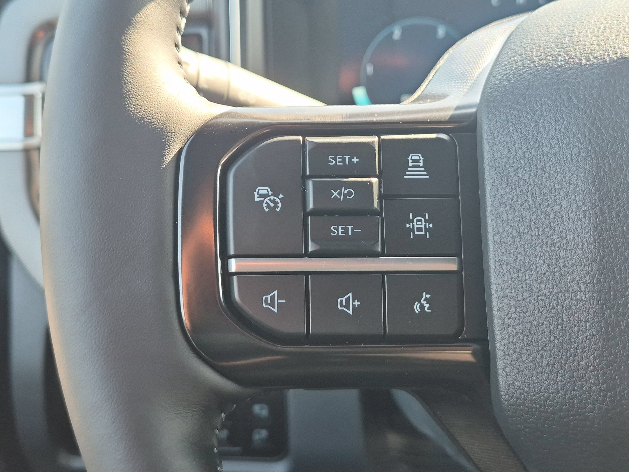 2026 Ford Super Duty F-350 DRW Platinum