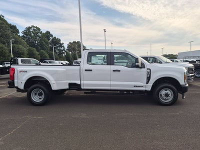2026 Ford Super Duty F-350 DRW XL