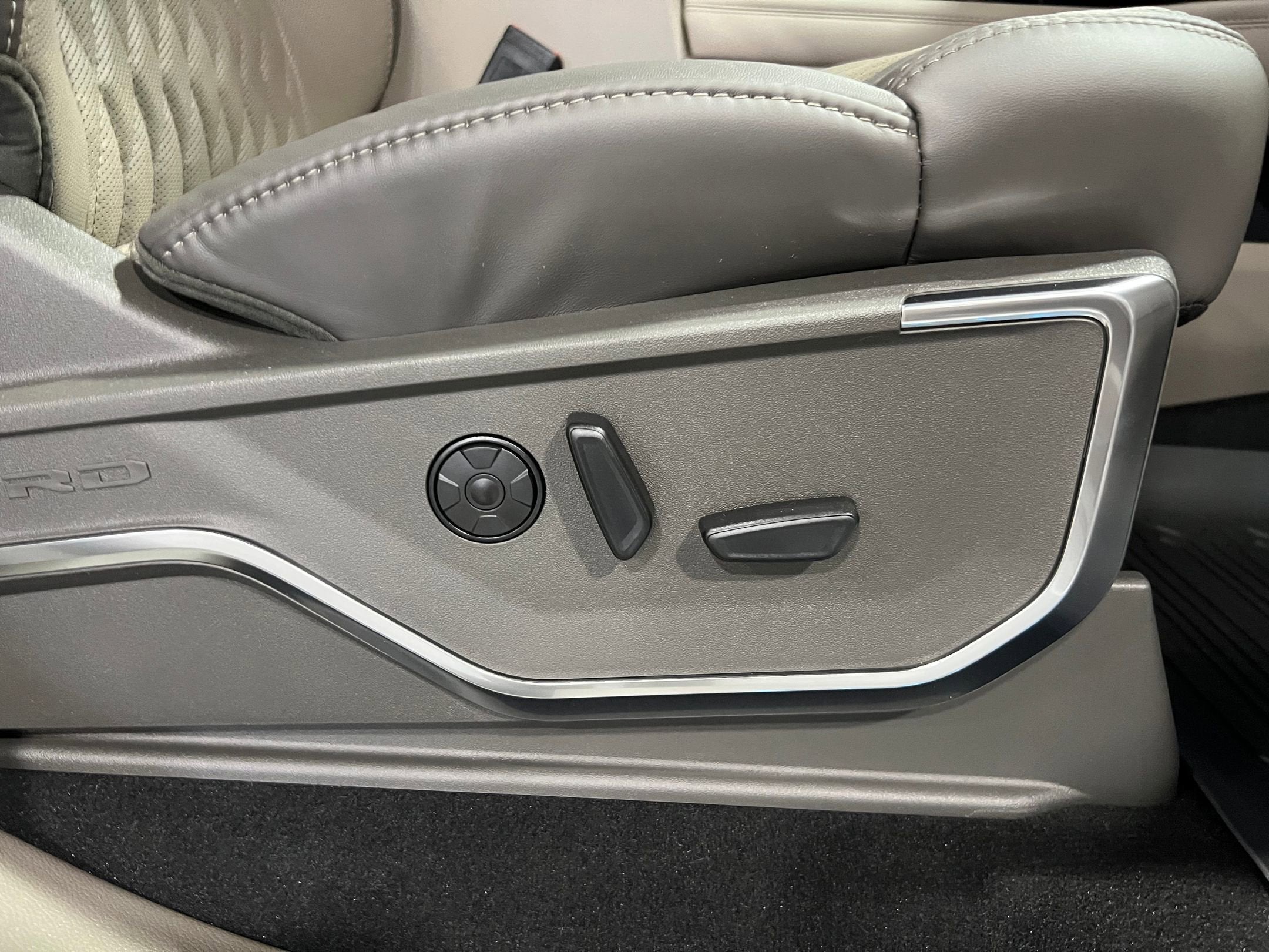 2026 Ford Super Duty F-450 DRW Platinum