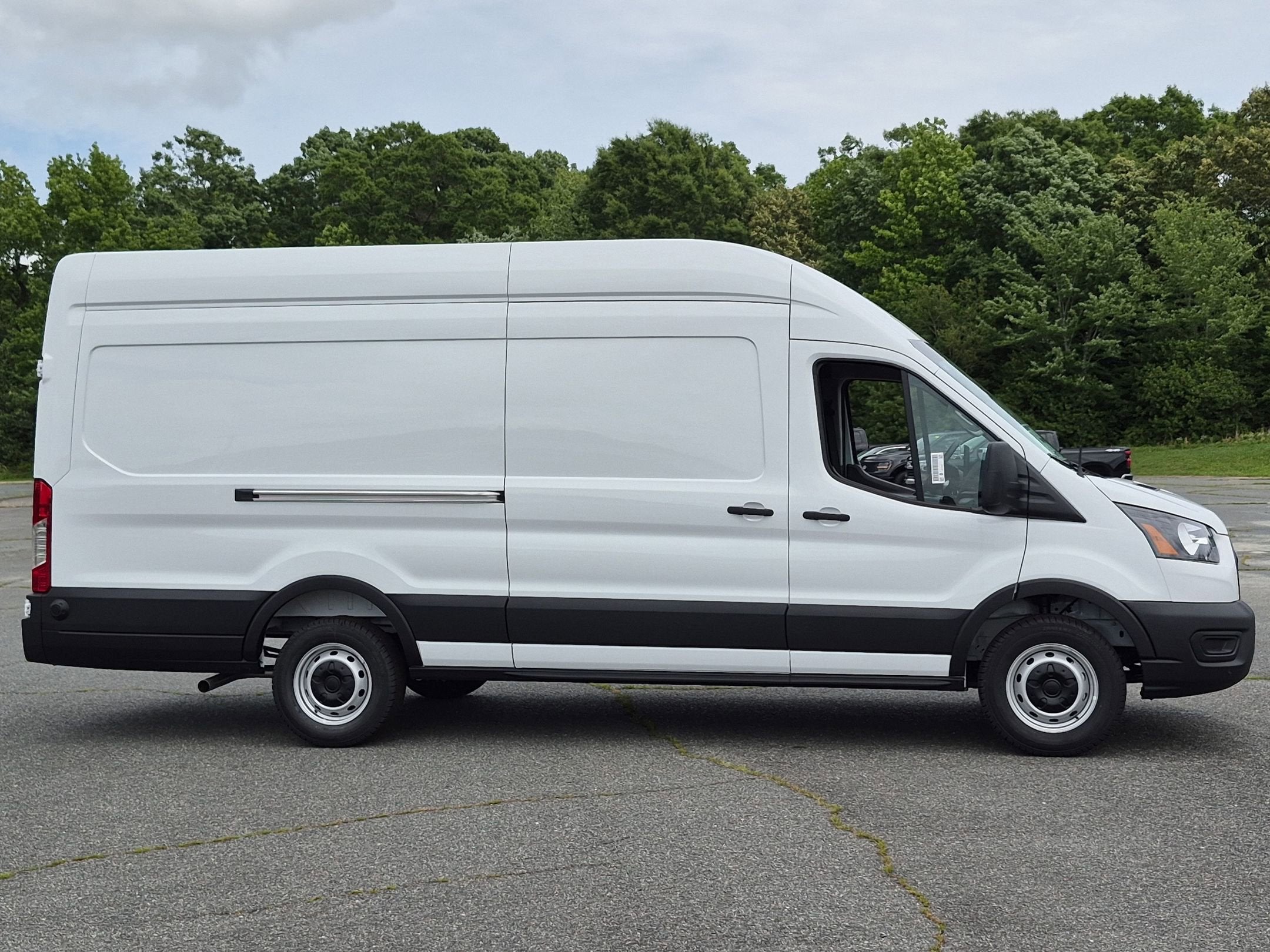 2026 Ford Transit Cargo Van Base