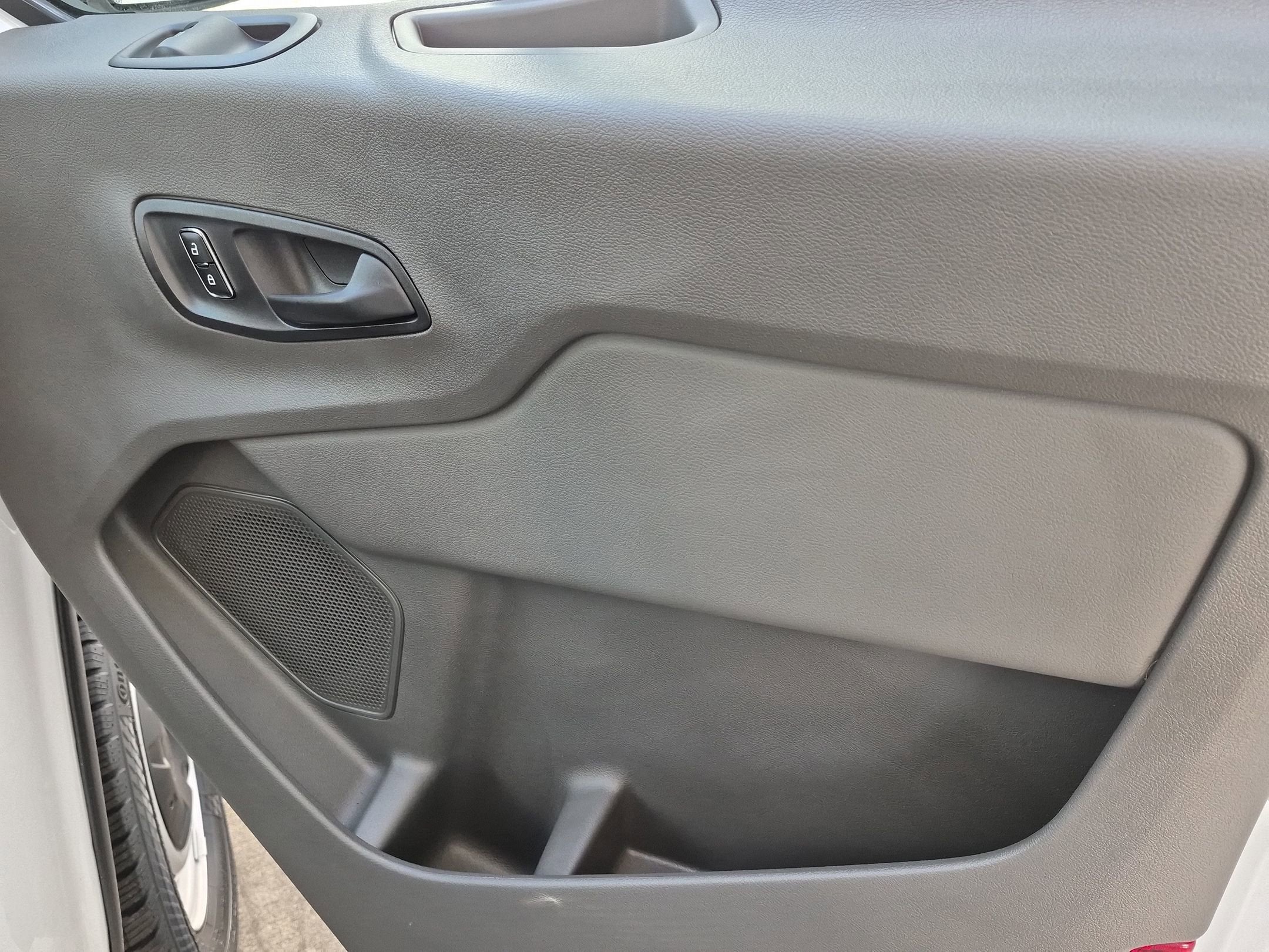 2025 Ford Transit Cargo Van Base