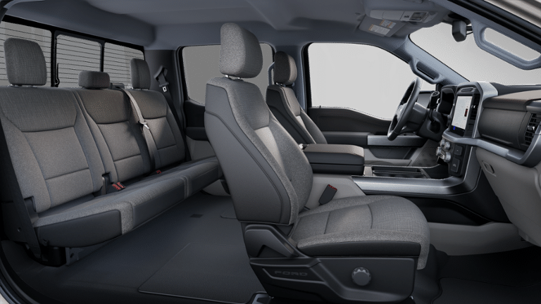 2025 Ford F-150 XLT - Crossroads Courtesy Demo