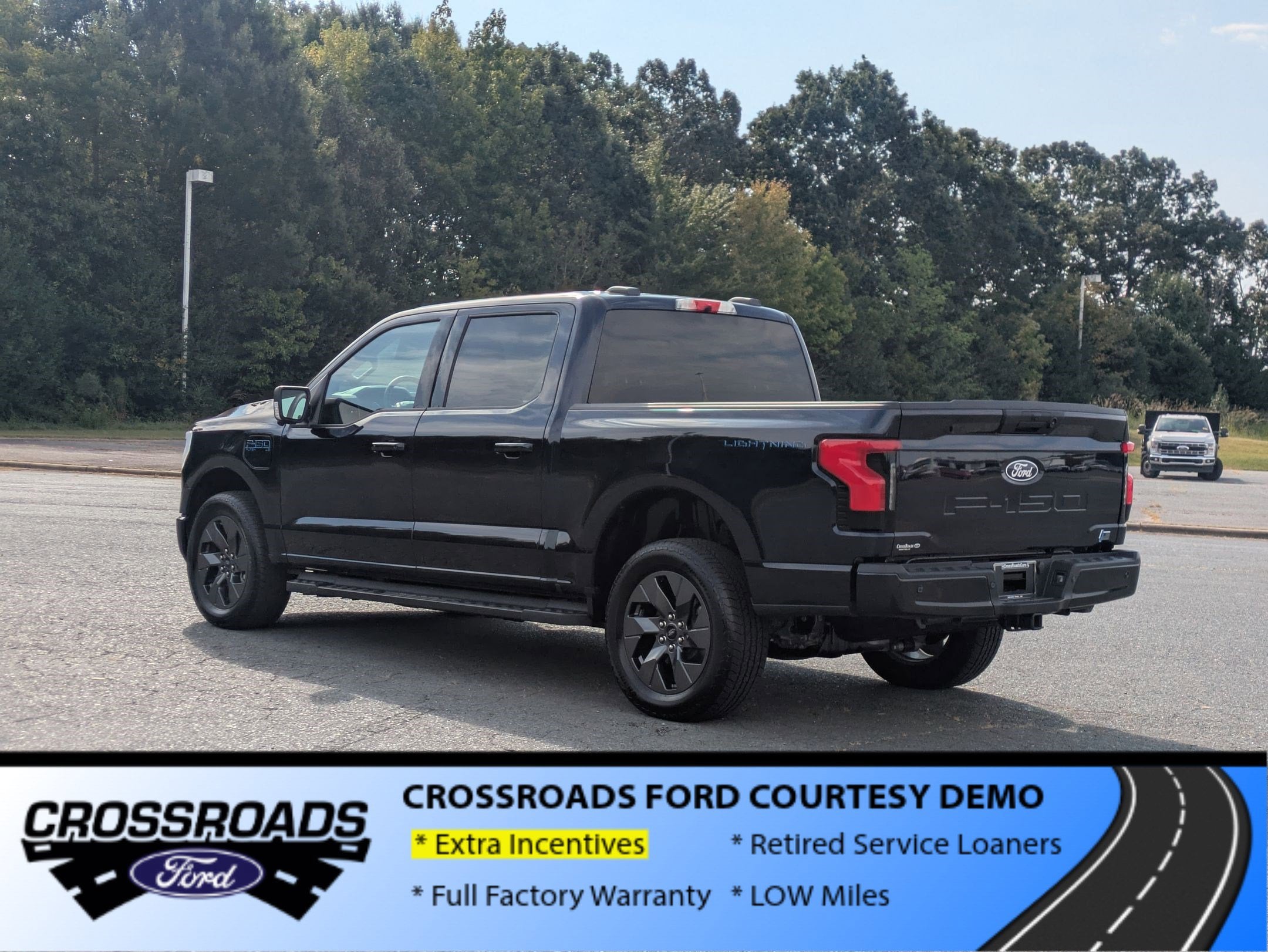 2025 Ford F-150 Lightning Flash - Crossroads Courtesy Demo