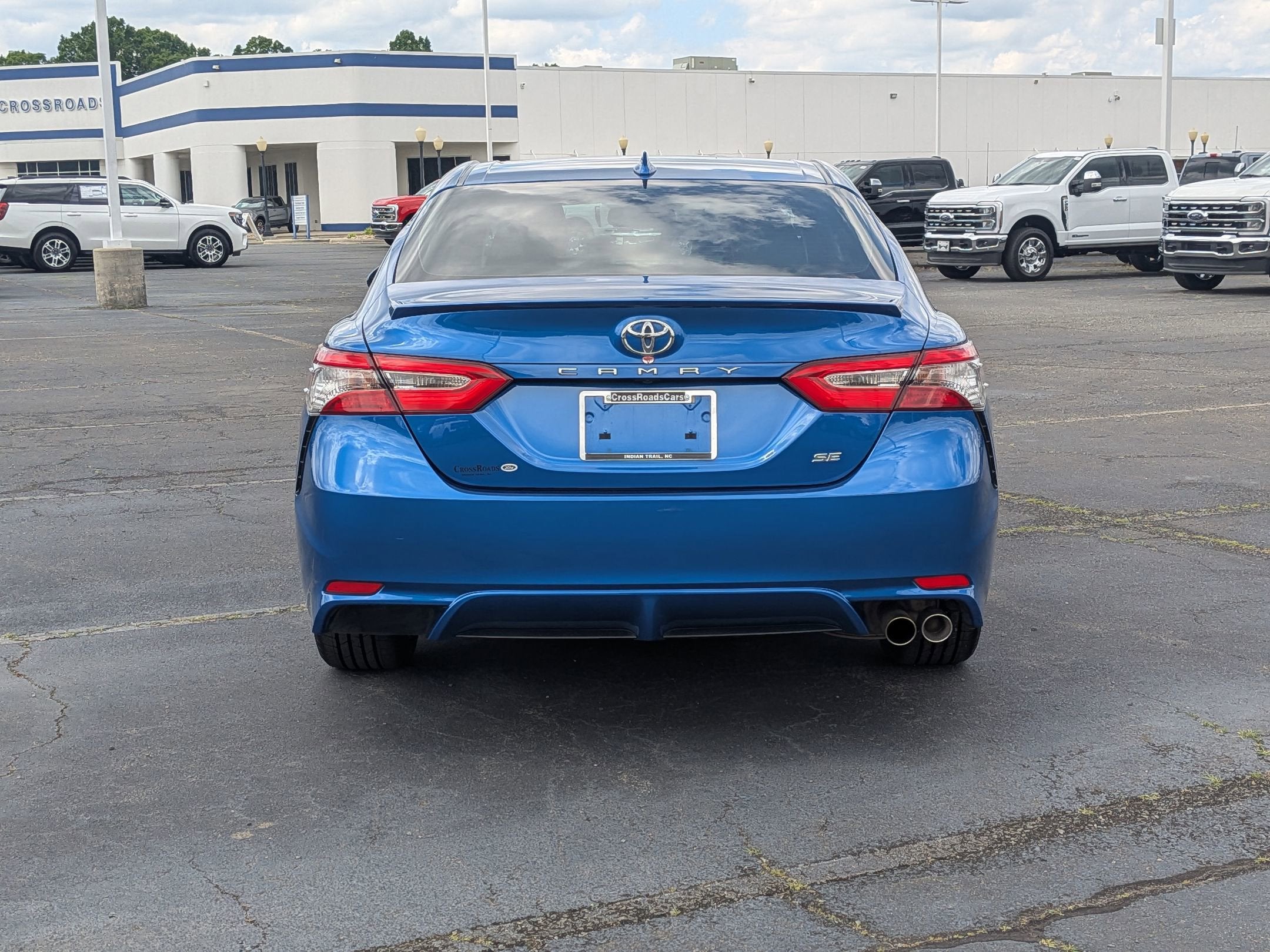 2019 Toyota Camry SE