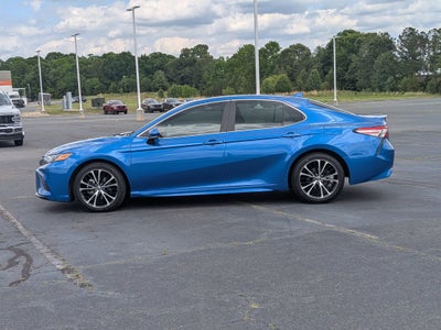 2019 Toyota Camry SE