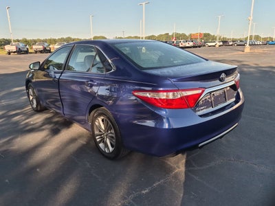 2016 Toyota Camry SE