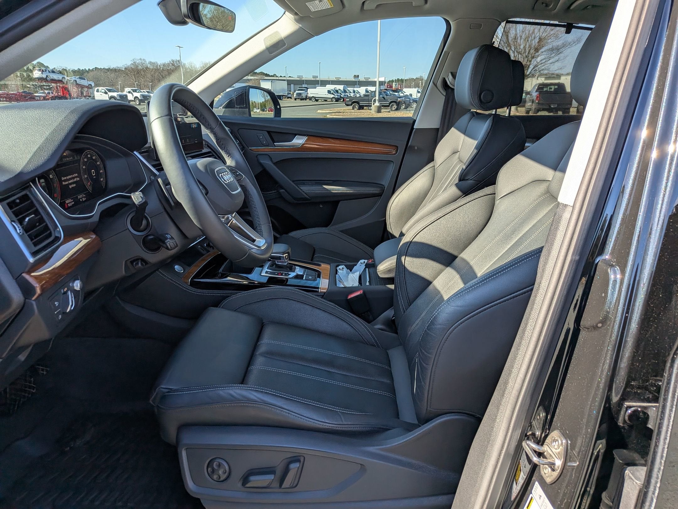 2023 Audi Q5 S line Prestige