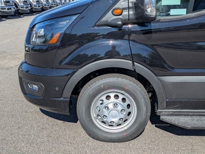 2026 Ford Transit Passenger Wagon XLT