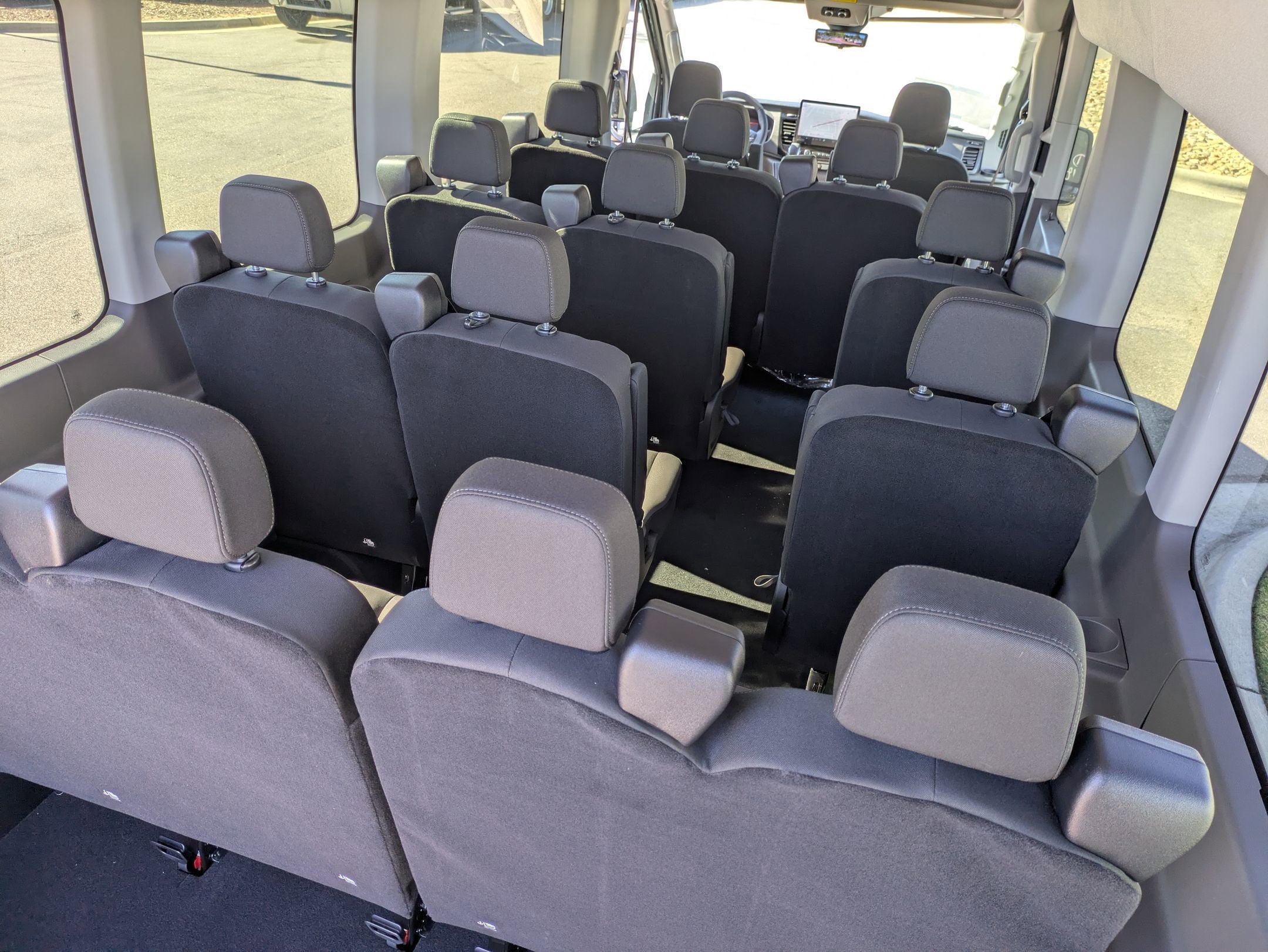 2026 Ford Transit Passenger Wagon XLT