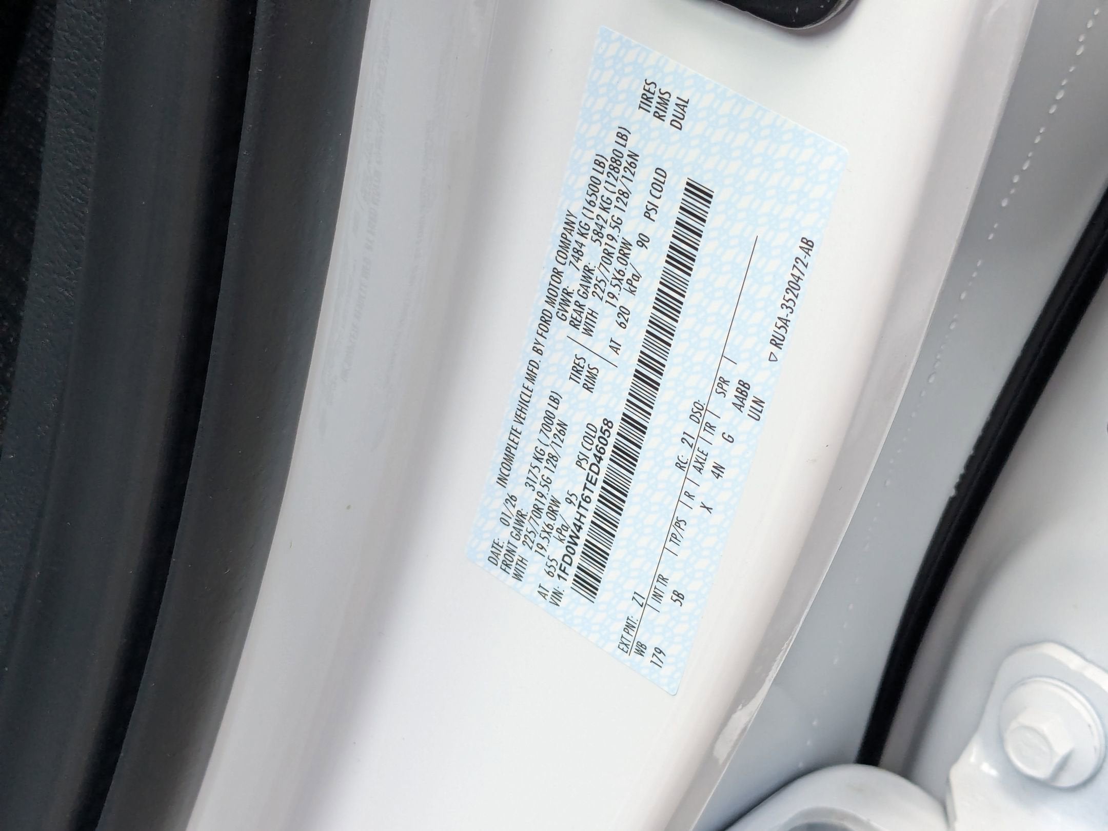 2026 Ford Super Duty F-450 DRW LARIAT