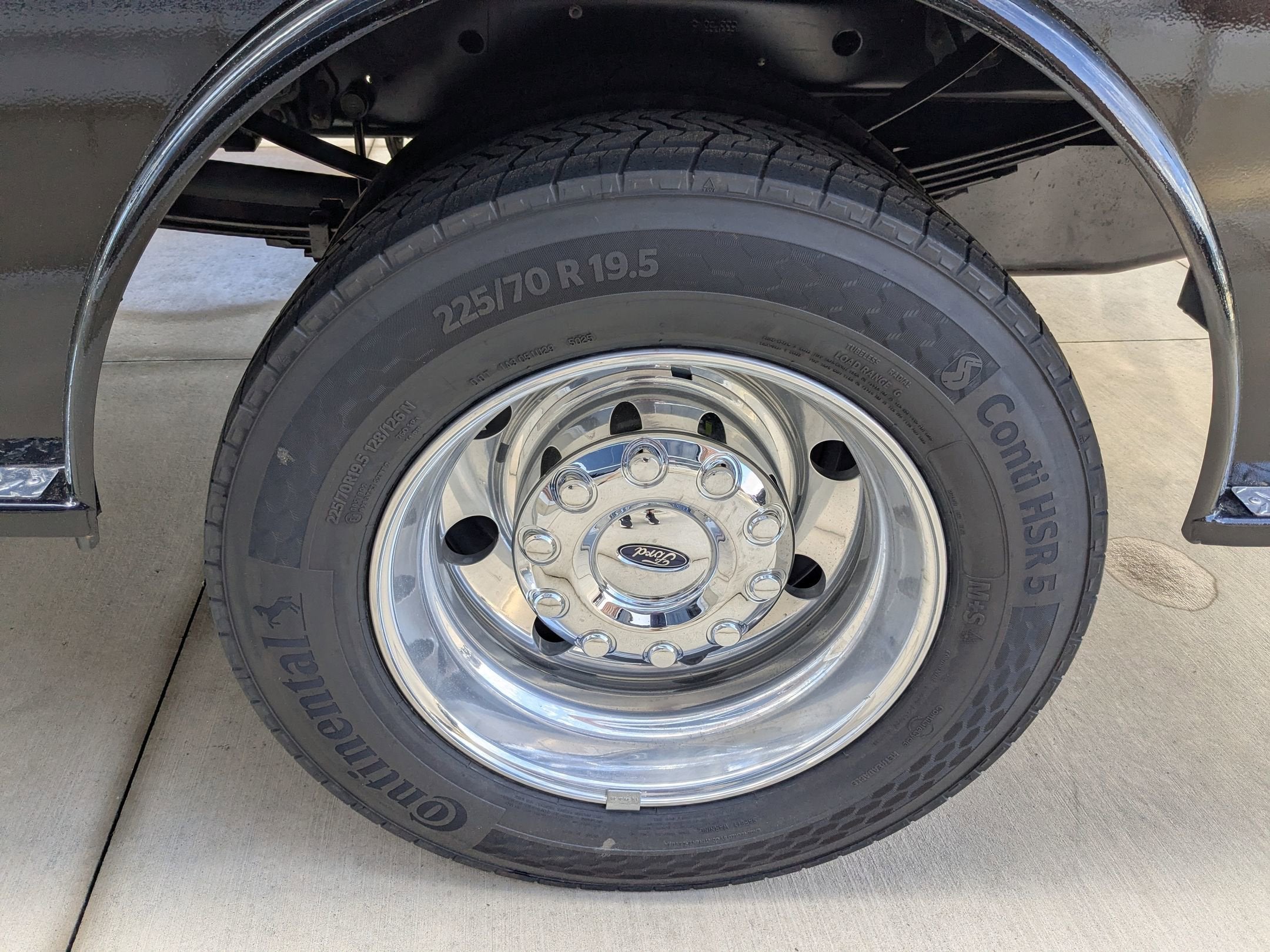 2026 Ford Super Duty F-450 DRW LARIAT