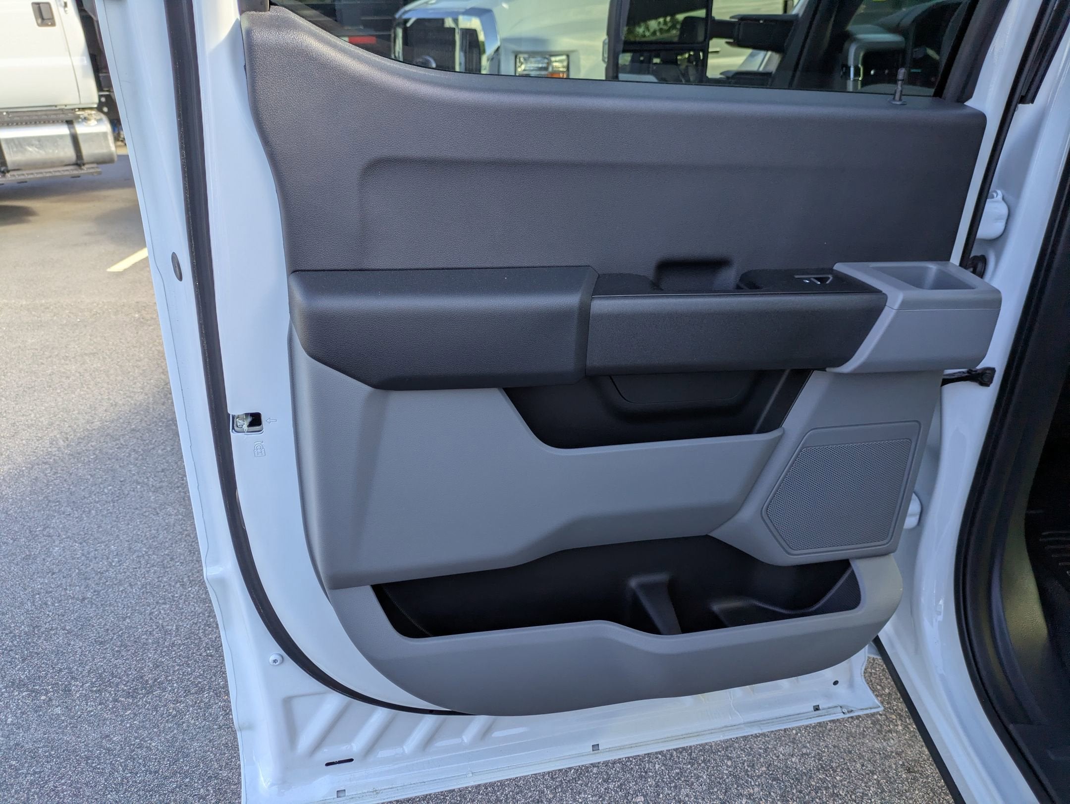 2026 Ford Super Duty F-550 DRW XL