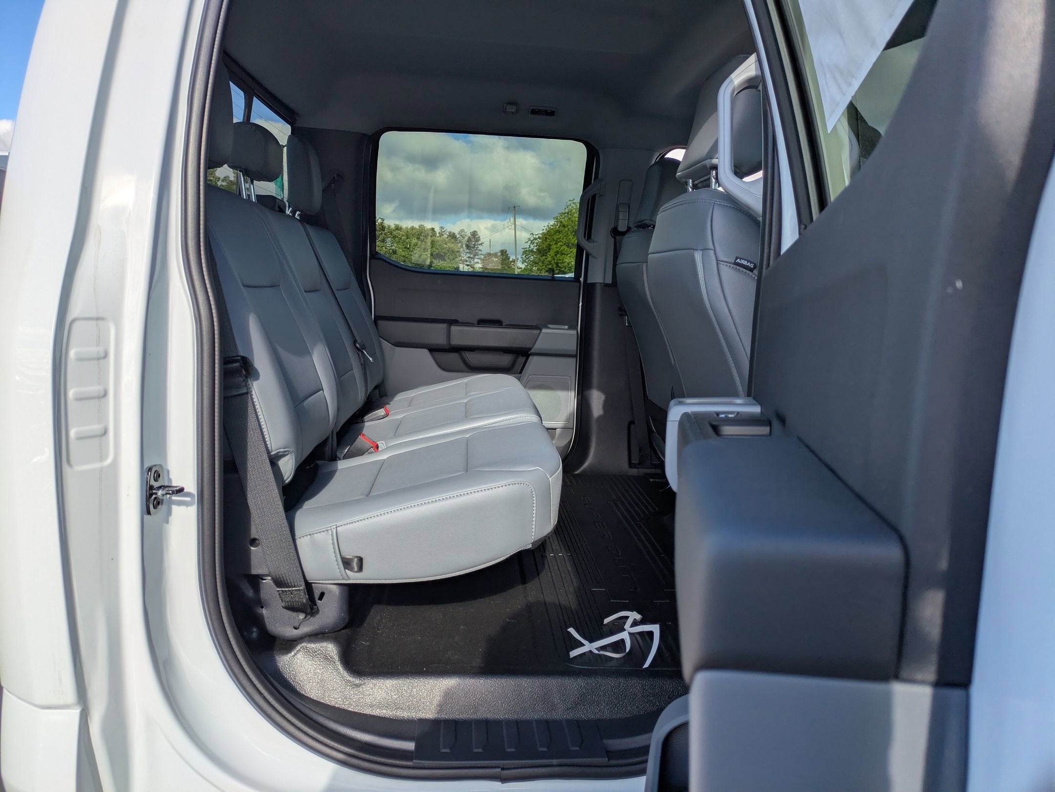 2026 Ford Super Duty F-550 DRW XL