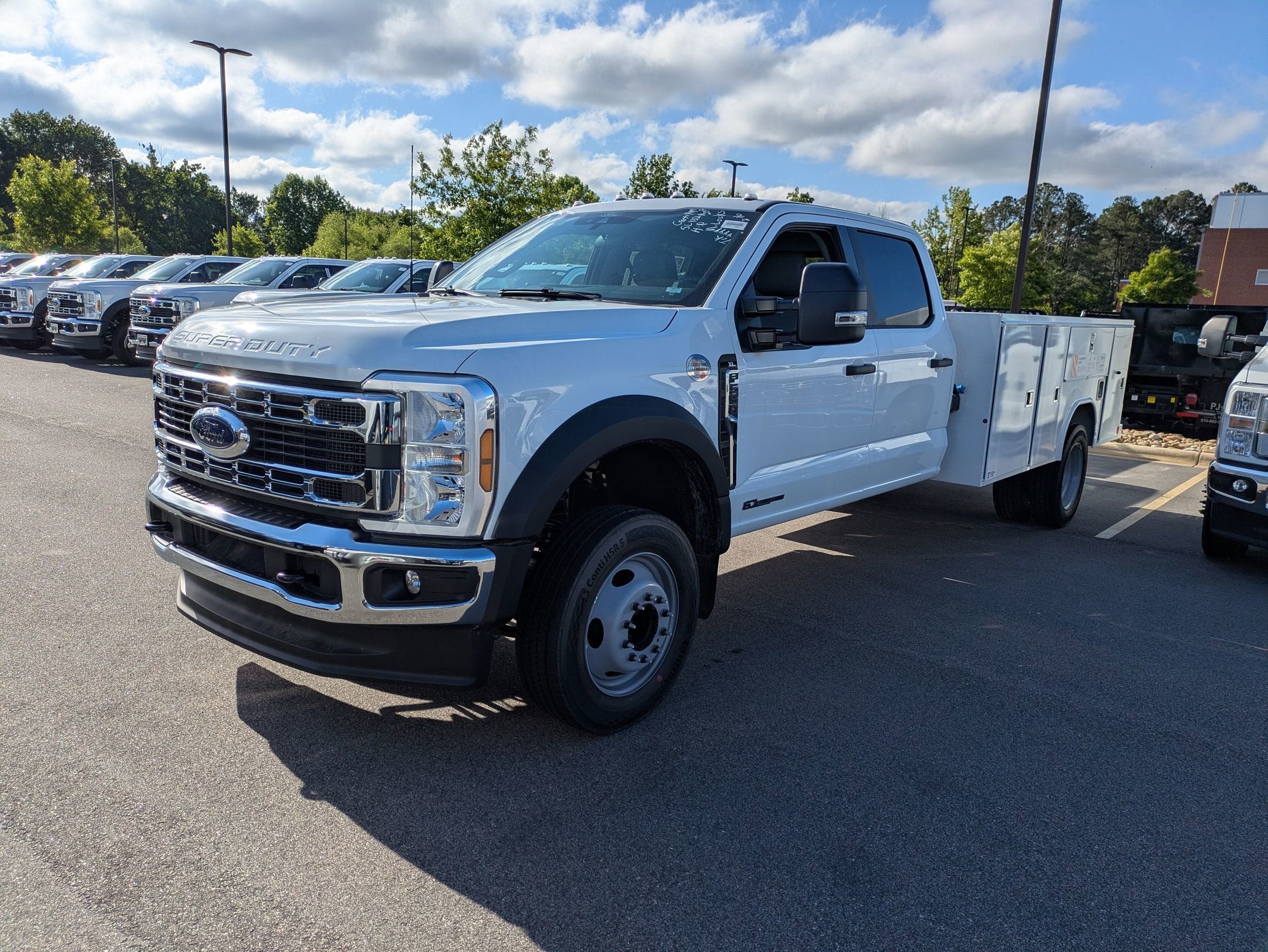 2026 Ford Super Duty F-550 DRW XL