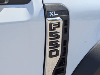 2026 Ford Super Duty F-550 DRW XL