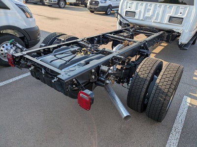 2026 Ford Super Duty F-550 DRW XL