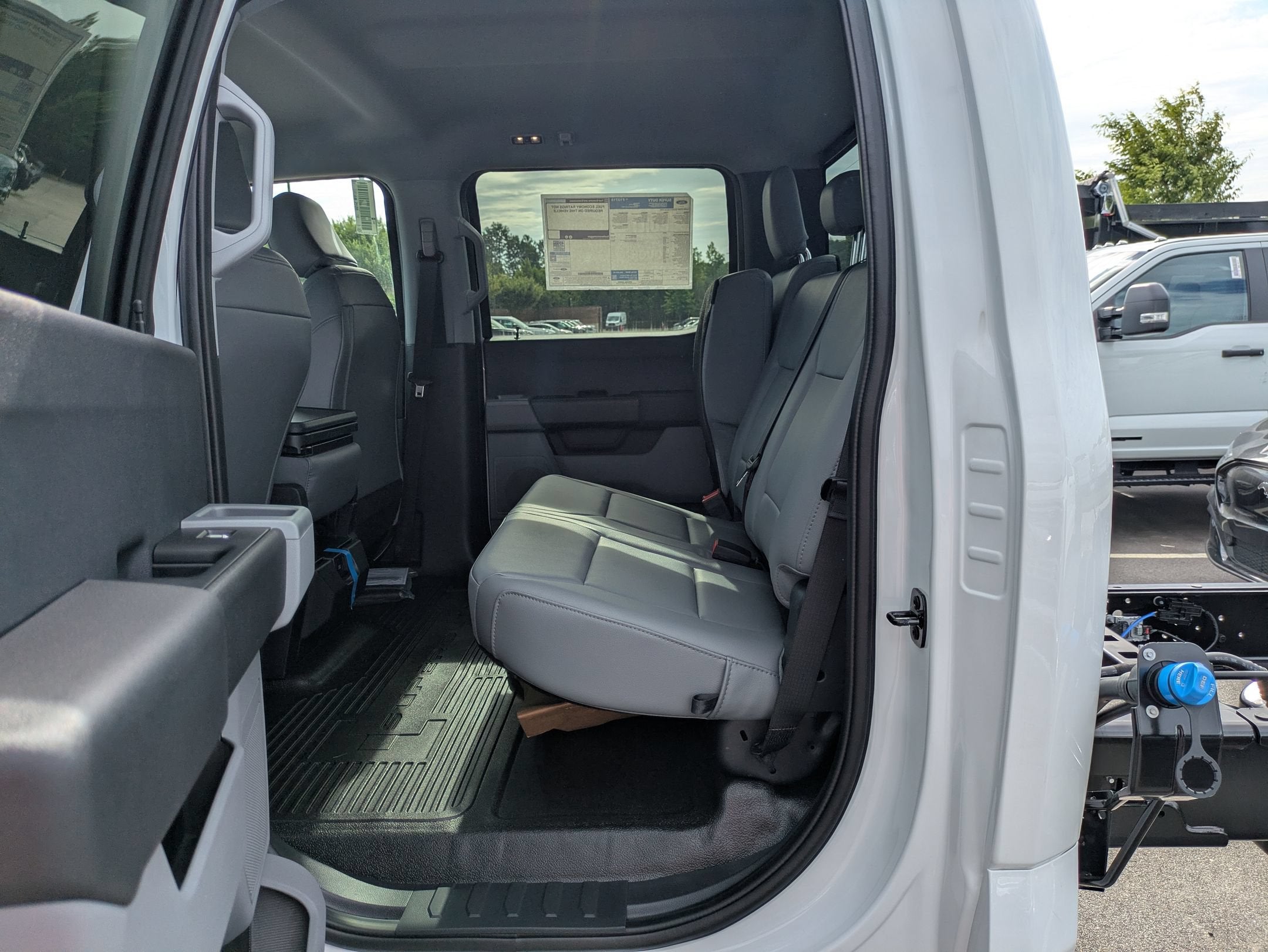 2026 Ford Super Duty F-550 DRW XL