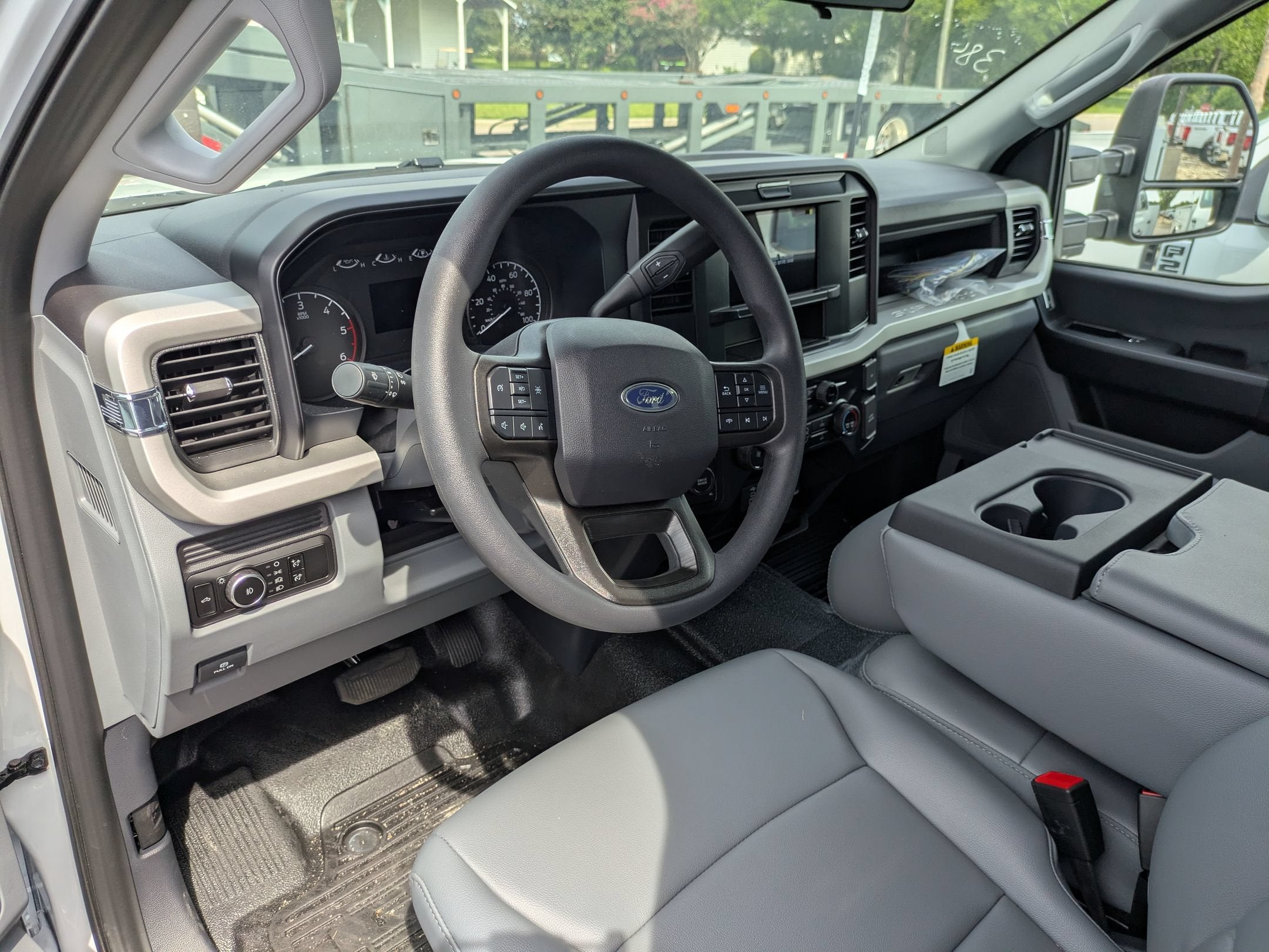 2026 Ford Super Duty F-350 DRW XL