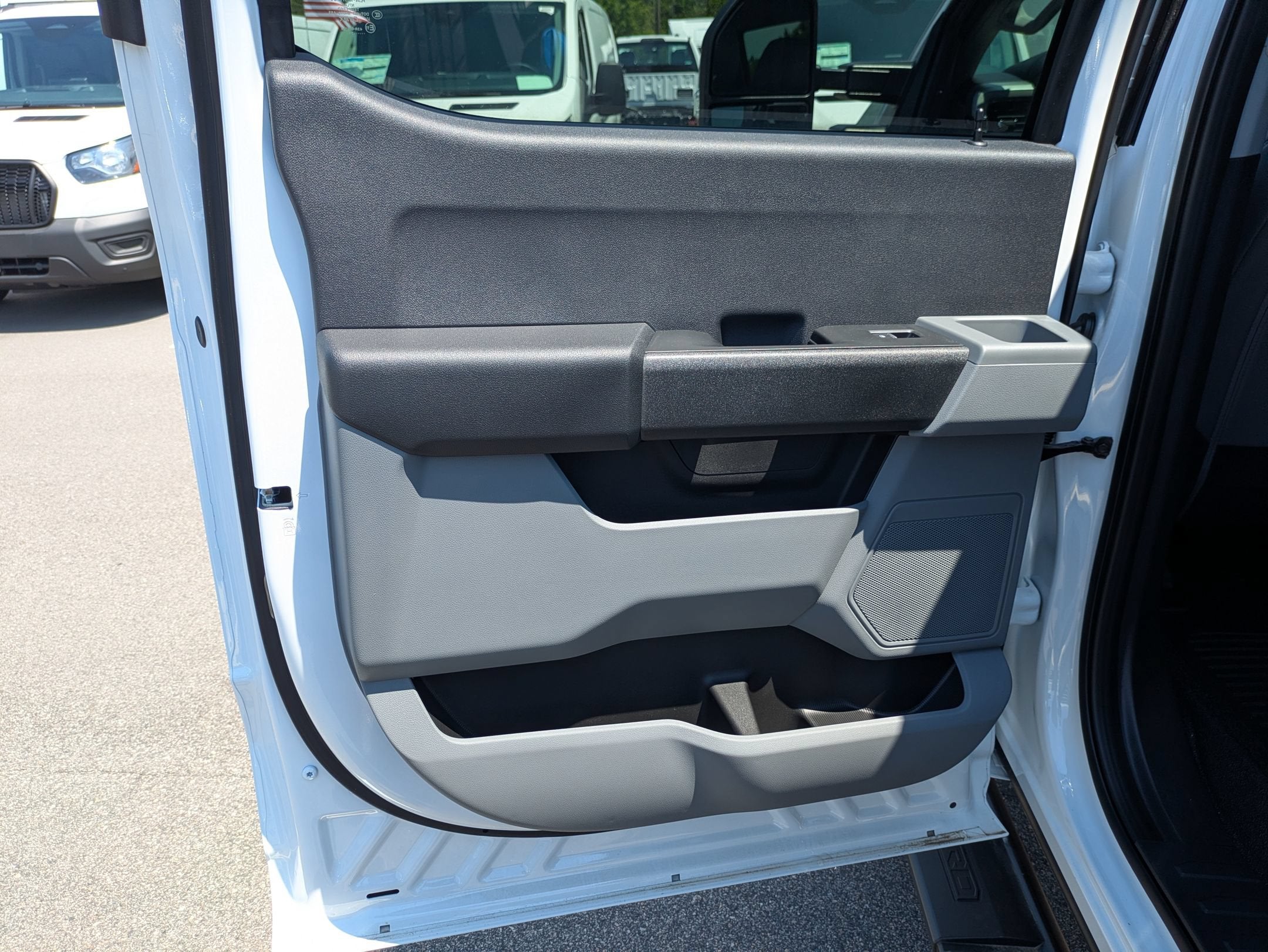 2026 Ford Super Duty F-350 DRW XL
